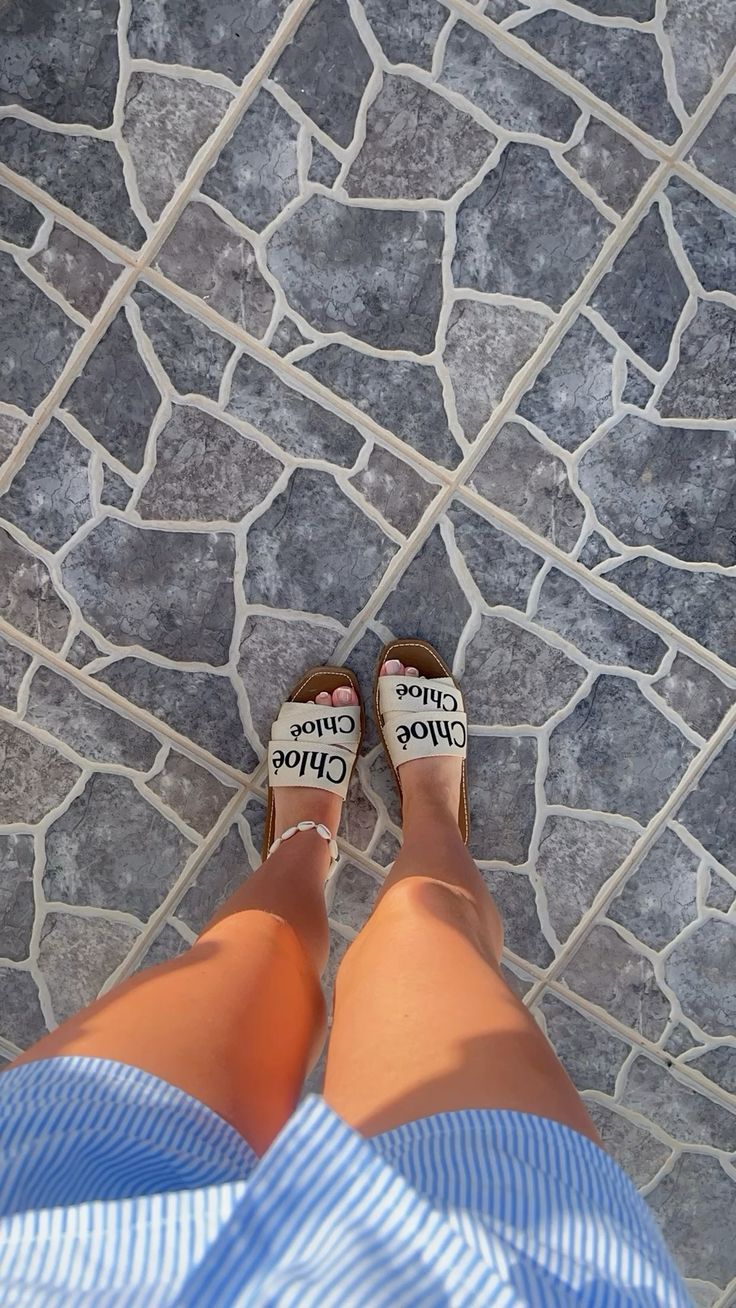 Chloe Woody Flat Slipper